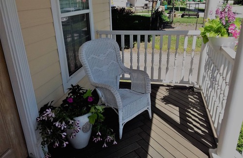 Ludington House | Location, Location, Location! Stay 1 month in Summer.for onlyn