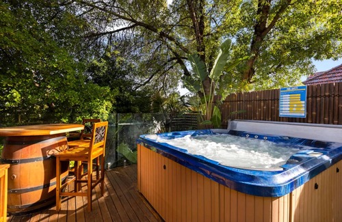 Tanunda House | Location location location! Newly remodeled home in the Main Street of Tanunda