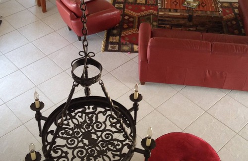 Temecula House | Location, location, location! Authentic wine country experience.