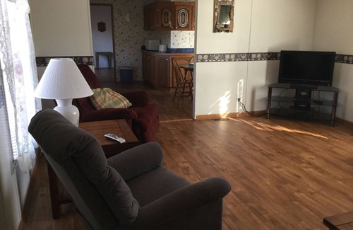 Moneta House | Location! Location! Location! Nice cove and close to all lake activities!