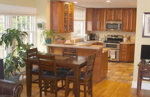 Old Bend Cottage | Location, Location, Location !