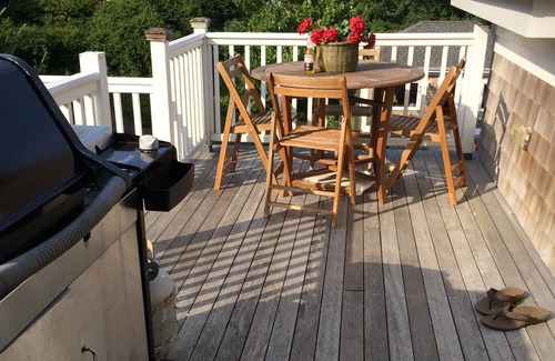 Chatham Condo | Location Location! Perfect 2-Bedroom Condo On Main Street In Chatham