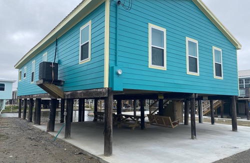 Grand Isle House | LOCATION, LOCATION, TOTALLY RENOVATED, ON THE WATER, TWO 28' COVERED SLIPS
