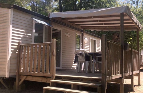 Pays-de-Belves House | Location Mobil Home AU Calme Proche DE Sarlat Avec Institut DE Beaute SPA
