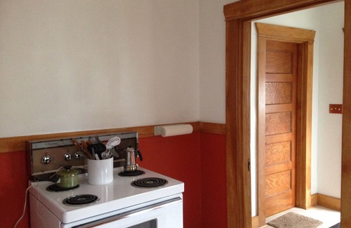 Old Bend Cottage | LOCATION: quiet and central! Cottage In The Heart Of Historic Downtown Bend!