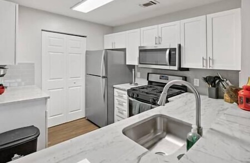 Herndon Apartment | Location | Relaxed | Prime | Suburban | Boutique