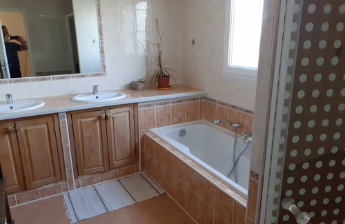 Blauzac Cabin | Location Saisonnière Villa Avec Piscine 10 Personnes
