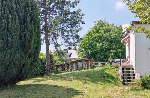 Folligny House | Location Vacances Avec Jardin 6-7 Personnes