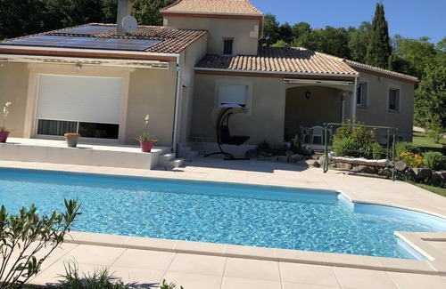 Laroque-Timbaut House | Location Villa Spacieuse Avec Piscine Privée sur Propriété Isolée de 6 000 M2