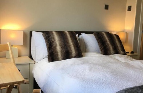 Nostie House | Lochalsh View, Kyle, 1 Mile to Skye