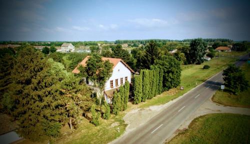 Hercegszanto House | Locomotiv Vendégház