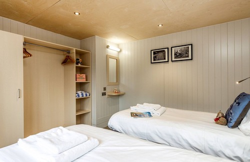 Corfe Castle Cottage | LODGE 1, pet friendly, character holiday cottage in Corfe Castle