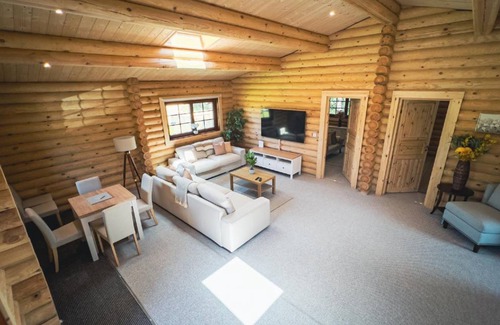 Morpeth Cabin | Lodge ∙ 2 bedrooms ∙ 6 guests