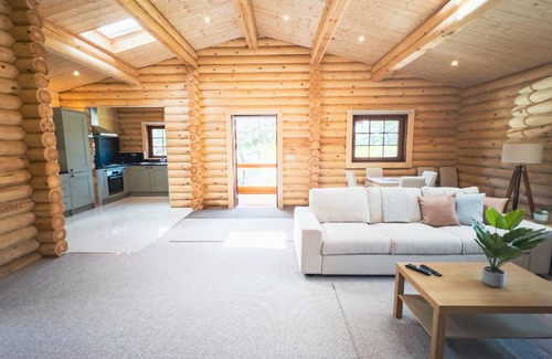 Morpeth Cabin | Lodge ∙ 2 bedrooms ∙ 6 guests