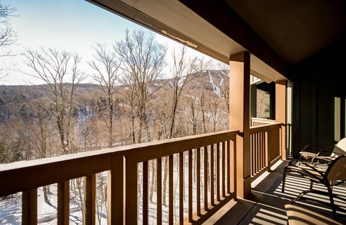 Stowe Area Condo | Lodge at Spruce Peak! Amazing 2 BR ! Ski In-Out!