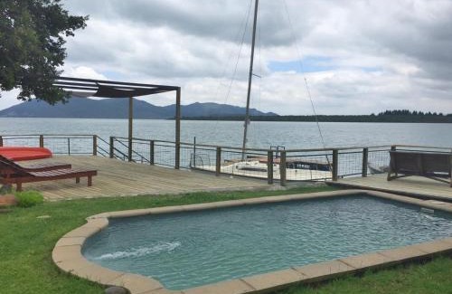 Bajos de Lircay Cabin | Lodge Colbún