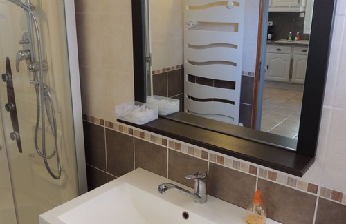 Marcoux Cottage | Lodge Hôte Antique for 2 at 4 people