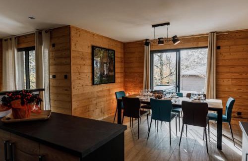 Le Chambon-sur-Lignon House | Lodge luxe au golf avec bain à remous, piscine, salles de sport et bien-être, jeux pour tous âges - FR-1-582-371