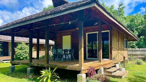 Uturoa House | Lodge ORION - Coté Lagon