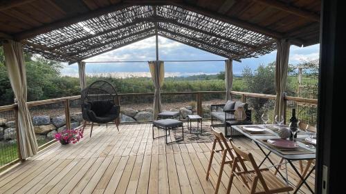Saint-Genies-de-Fontedit Cabin | Lodges dans les vignes Domaine Terre des Mages