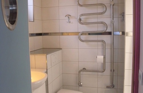 St-Andre-de-l'Eure Apartment | LODGING 4 persons, PRIVATE PRIVATE HEATED POOL ALL YEAR ROUND, SPA and SAUNA