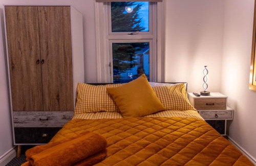 Carrickfergus House | Lodging in Carrickfergus Centre