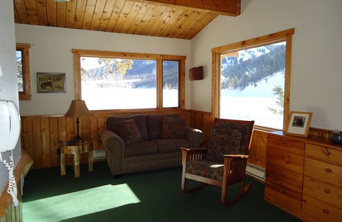 Jackson Hole Cabin | Lodging Near Grand Teton National Park And Jackson Hole