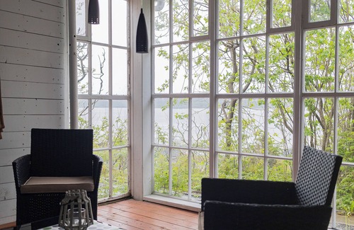 Chateau-Richer Apartment | Lodging Petit Séjour water view. Families and pets welcome!
