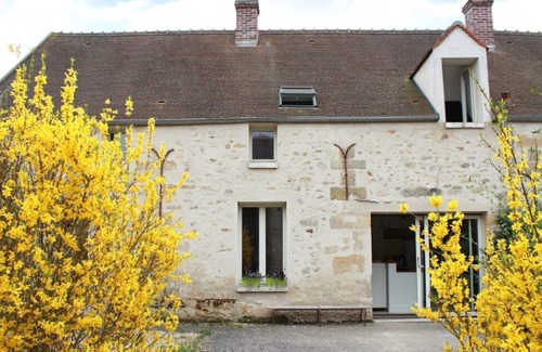 Avernes Cottage | Lodging restored in a contemporain way, in a vast typical farm of Vexin