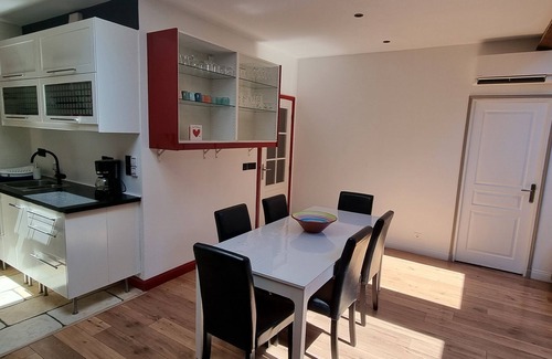 Toulon Apartment | Loft 80m² in the middle of the old town