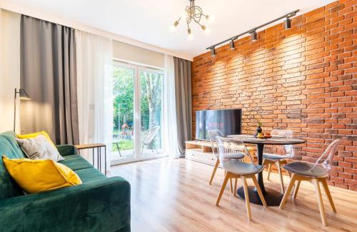 Ilawa Apartment | Loft Apart - loft nad rzeką, centrum, parking, winda, Netflix