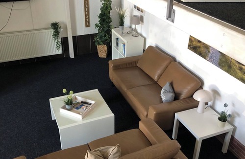 Bad Zwischenahn Apartment | Loft apartment for up to 5 people, lots of space and freedom, 3 bedrooms, mod. design