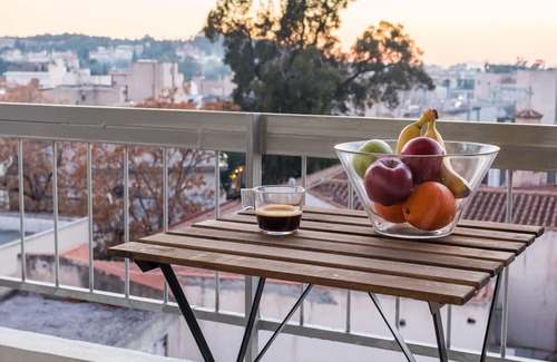 Monastiraki Apartment | Loft at historical center of Athens w/Acropolis View