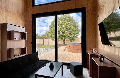Barrio Italia House | LOFT NIGHT HOME