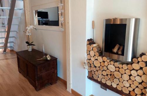 Tirano Apartment | Loft Tirano centro storico - open space Adele