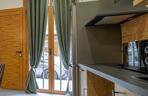 Arrancapins Apartment | Loft Valencia near to train station Renfe - ESC3