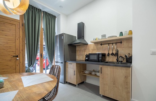 Arrancapins Apartment | Loft Valencia near to train station Renfe - ESC3