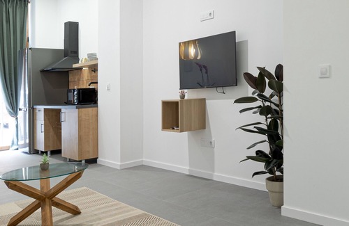 Arrancapins Apartment | Loft Valencia near to train station Renfe - ESC3