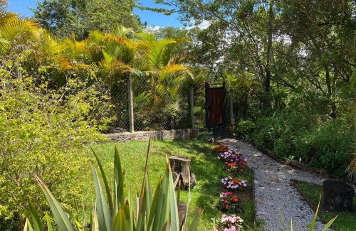 Mairinque Cabin | Loft Vidro Garden em Condomínio Rota do Vinho São Roque