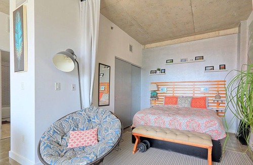 Cite Multimedia Condo | Loft Vieux Montréal / Downtown