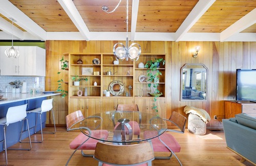 Benton Tract House | Loft View 53 : Central Style