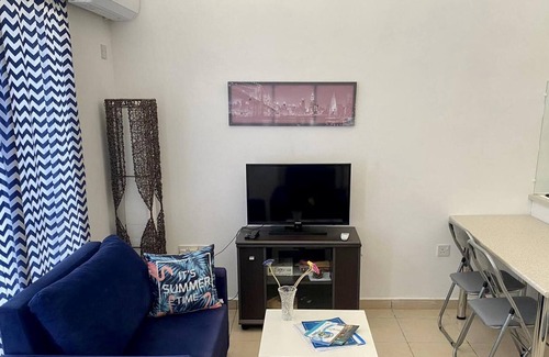 Karavas Villa | Loft with Garden 4 min to Beach in Kyrenia