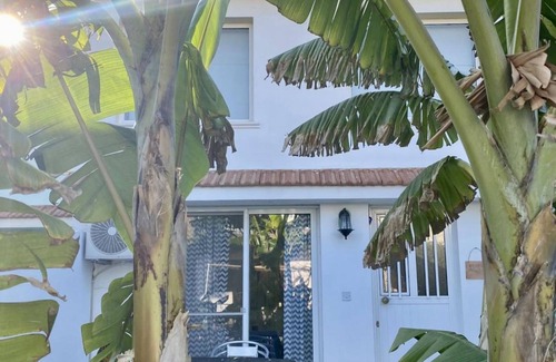 Karavas Villa | Loft with Garden 4 min to Beach in Kyrenia