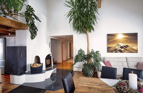 Rettenberg Apartment | Loft with panoramic mountain views