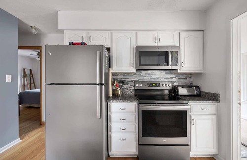 Hedgesville Ski Chalet | Loft, Wood Stove, Fire Pit, Grill & Deck on Creek