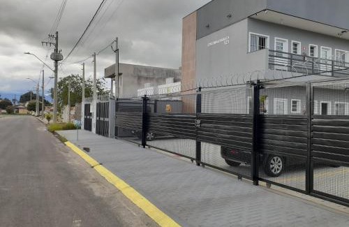 Pindamonhangaba Apartment | Loft9 COMPLETO AR COND CANAIS ASSINAT GARAGEM prox Aparecida e Industrias