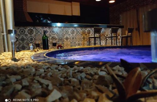 Alto Paraiso de Goias House | Lofts Toca das Corujas - Piscina e jacuzzi com aquecimento solar