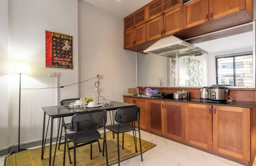Daun Penh Apartment | Lofty Comfort Stay-Relax by Soben Home