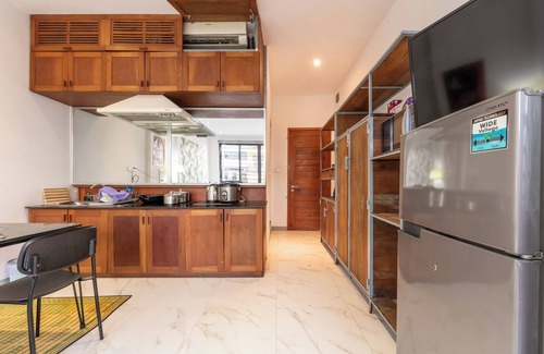 Daun Penh Apartment | Lofty Comfort Stay-Relax by Soben Home