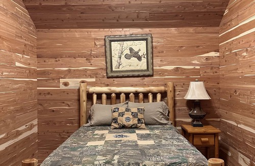 Springfield Cabin | Lofty Lodge on the Bourbon Trail